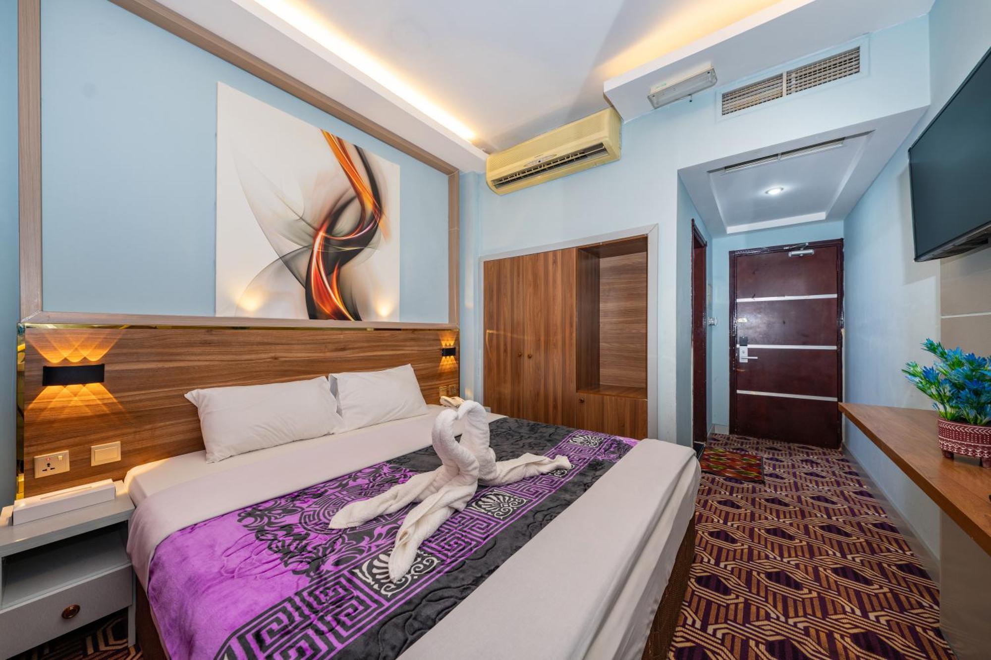 Tanha Hotel Дубай Экстерьер фото