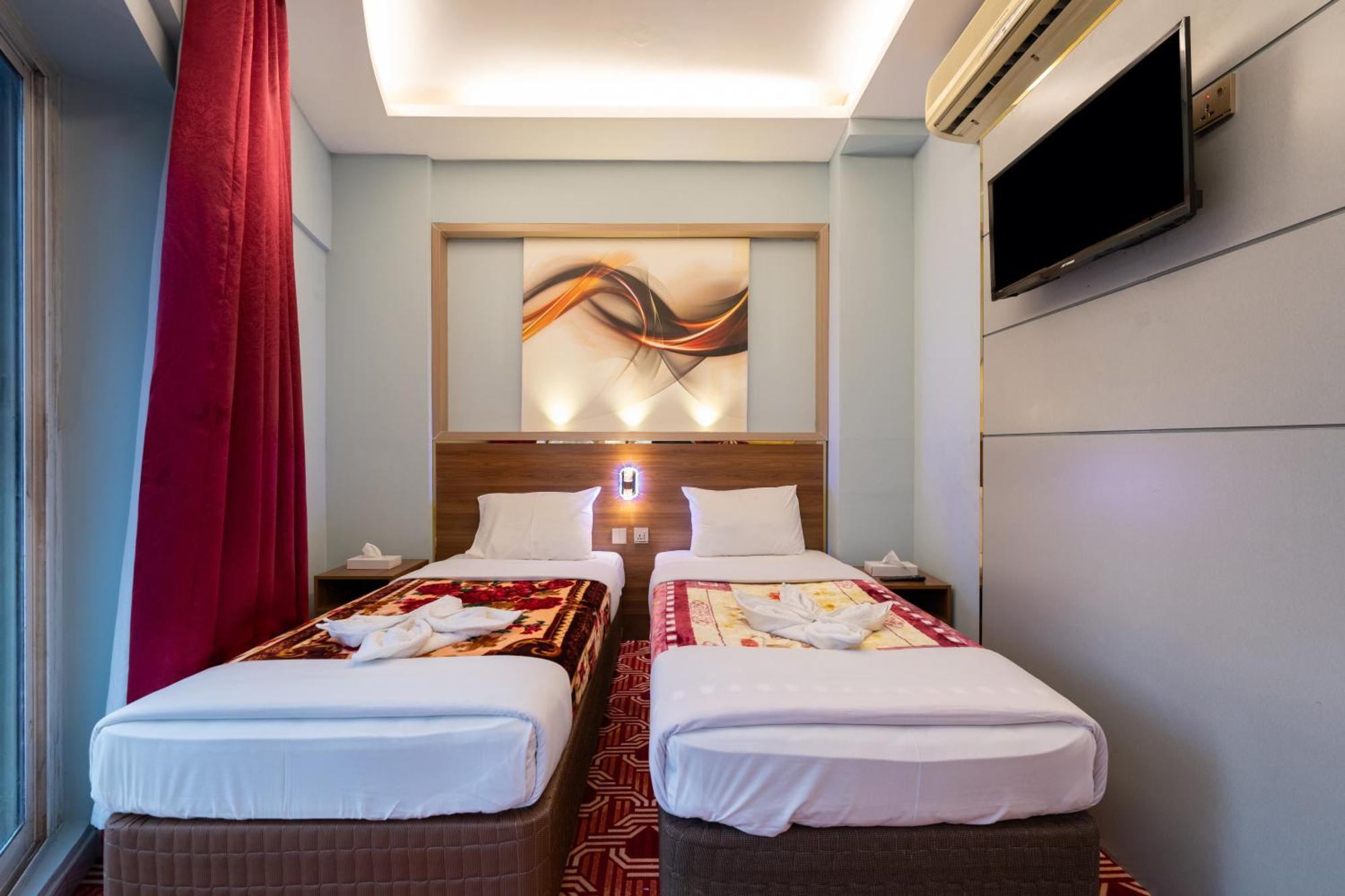 Tanha Hotel Дубай Экстерьер фото